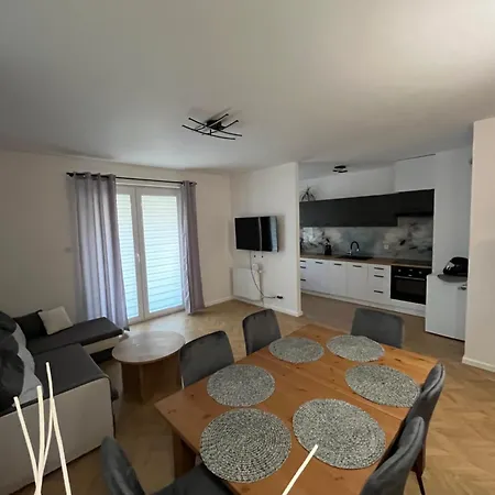 Apartament Koncertowa *